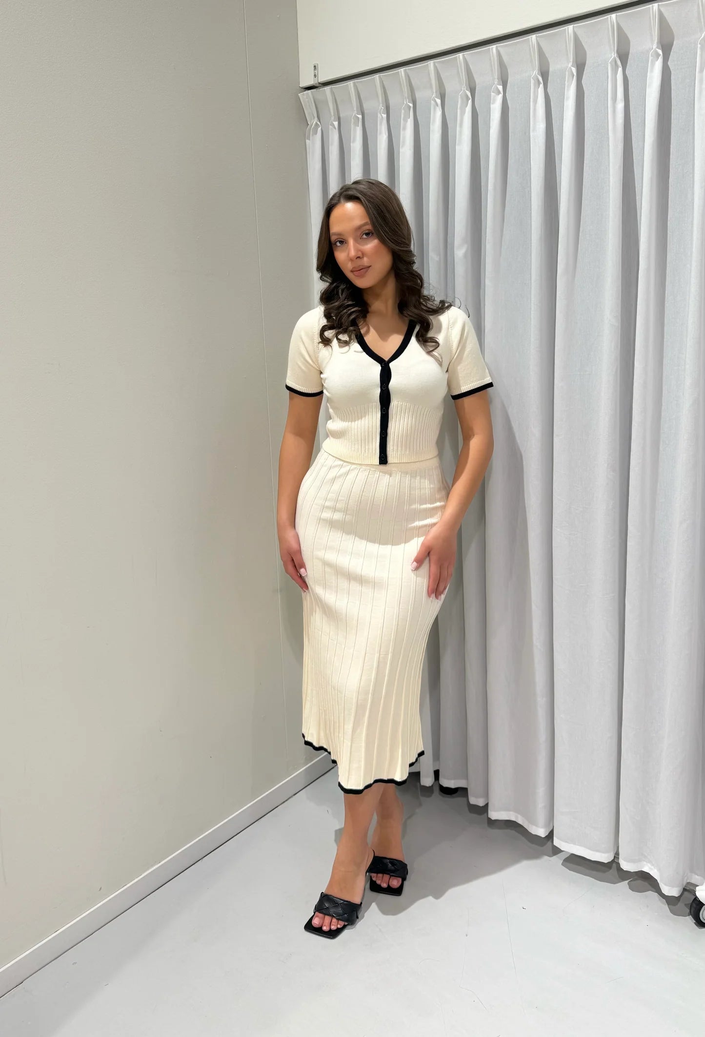 Beige 2-Piece Set